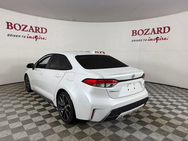 Used 2022 Toyota Corolla SE FWD image 6