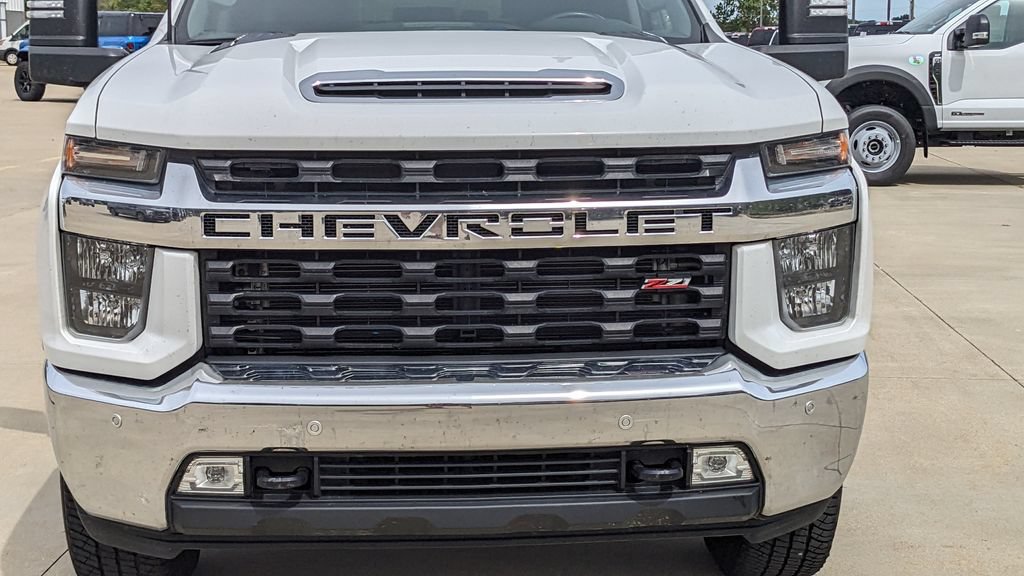 Used 2021 Chevrolet Silverado 2500 LT w/ All Star Edition AWD/4WD image 9