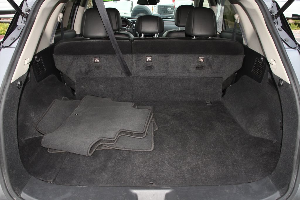 Used 2023 Nissan Murano SV FWD image 24