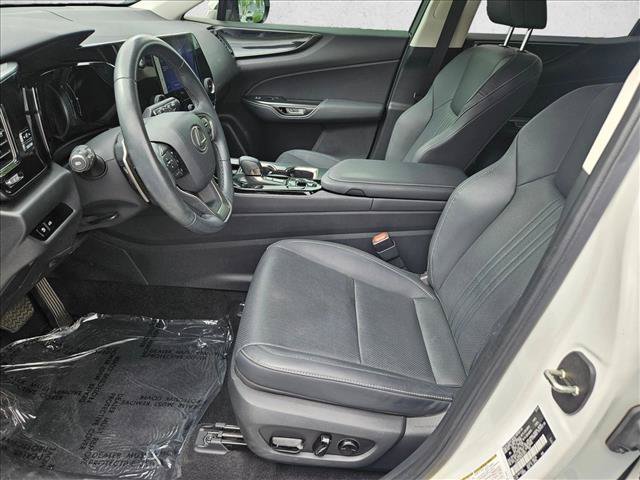 Used 2024 Lexus NX 250 FWD image 17