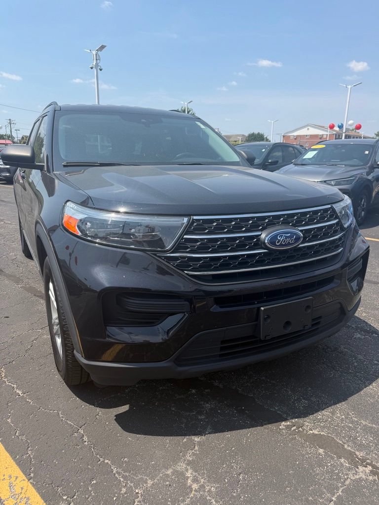 Certified 2022 Ford Explorer XLT w/ Class IV Trailer Tow Package AWD/4WD image 26