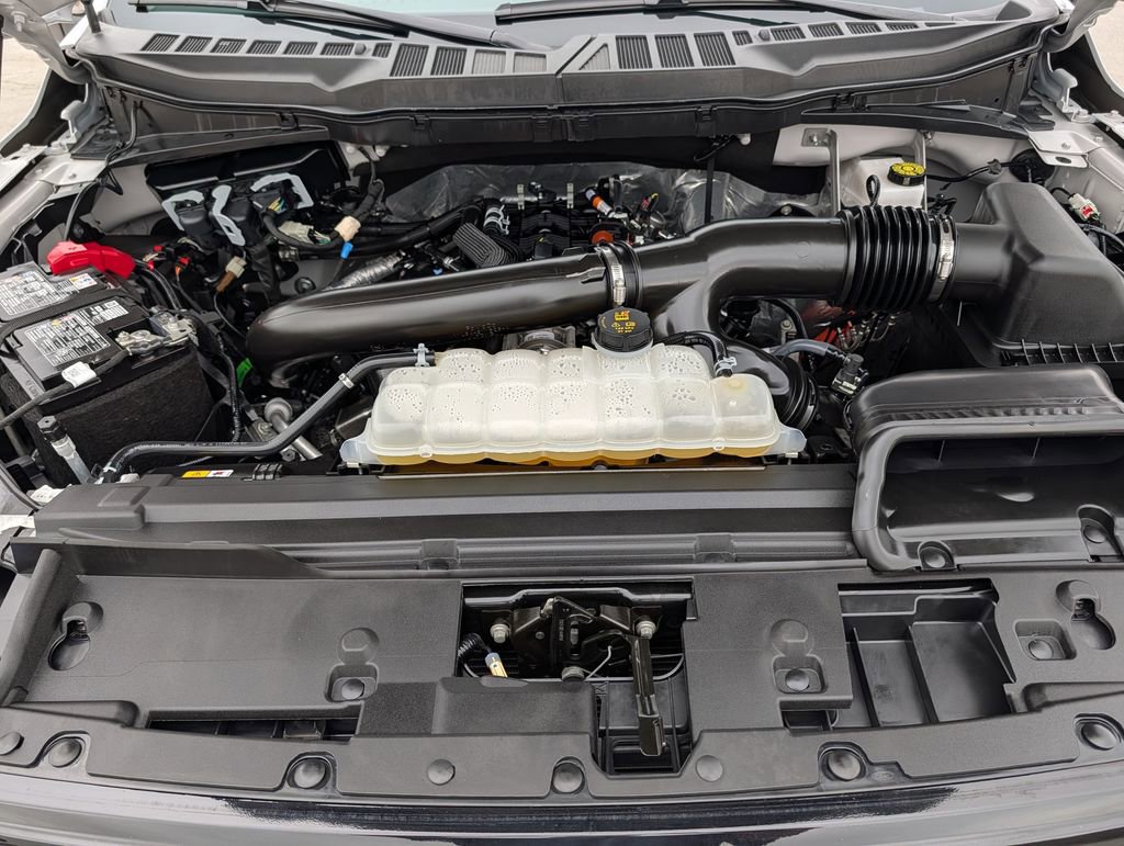 Certified 2025 Ford F150 XLT w/ Equipment Group 302A MID image 39