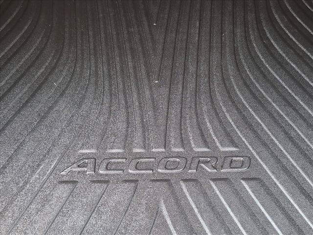 Used 2021 Honda Accord Sport image 6