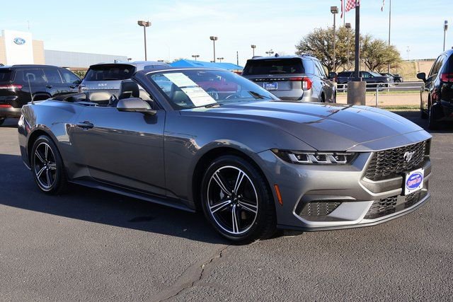 Certified 2025 Ford Mustang Premium image 14