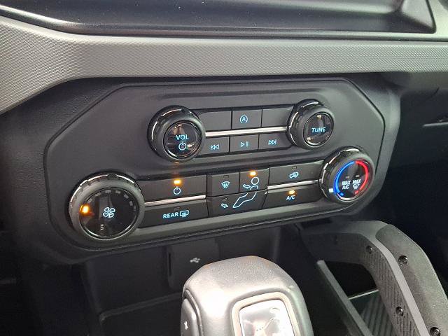 Certified 2023 Ford Bronco Big Bend w/ Sasquatch Package AWD/4WD image 24