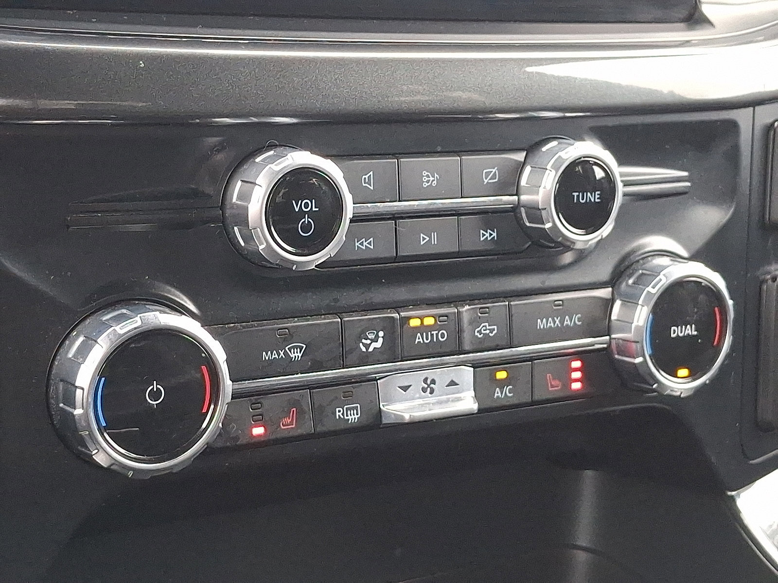 Certified 2023 Ford F150 XLT w/ Equipment Group 302A High image 15