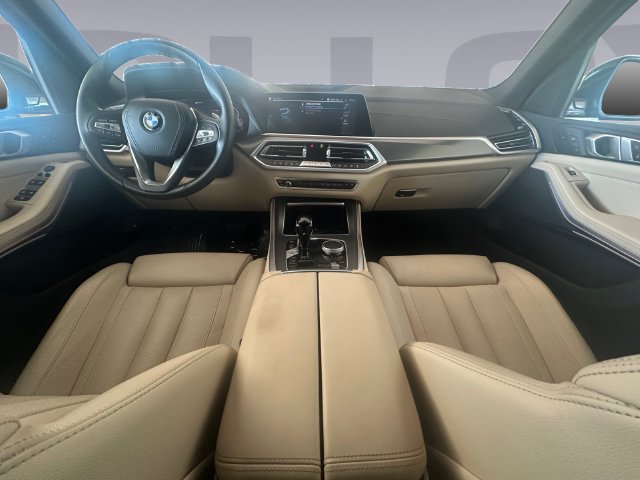 Used 2022 BMW X5 xDrive45e w/ Luxury Seating Package AWD/4WD image 12