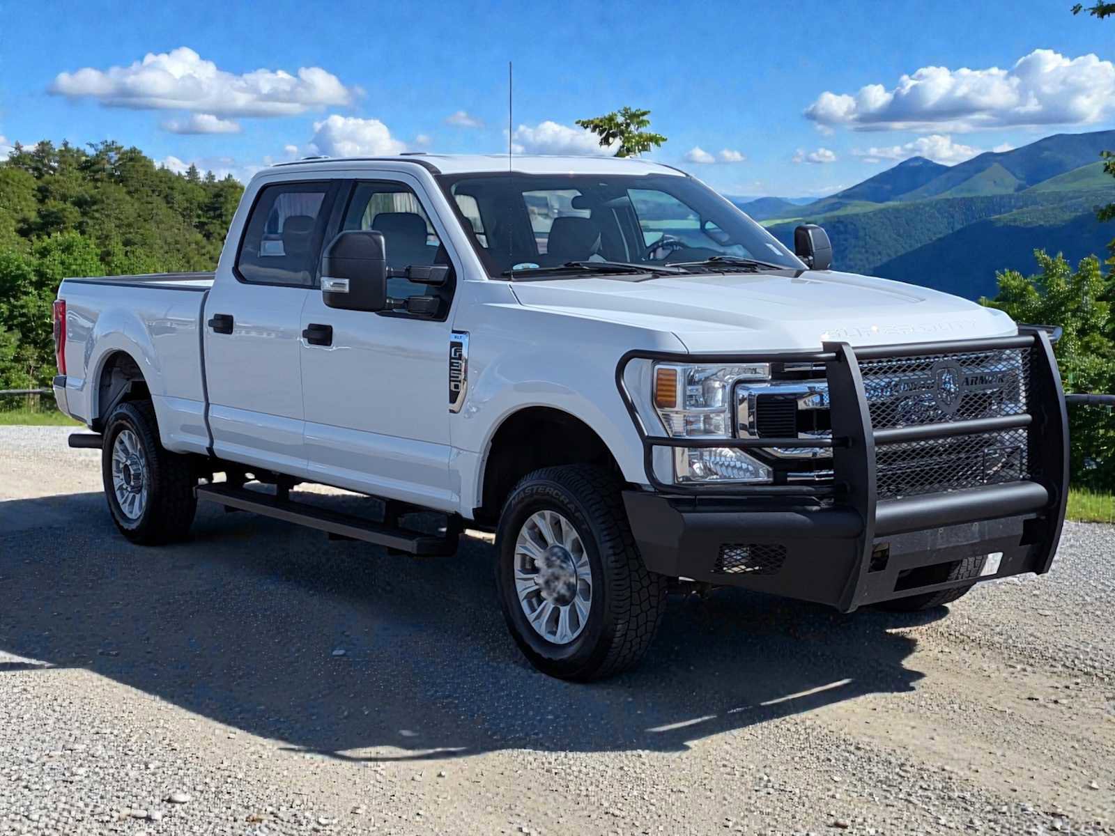 Certified 2020 Ford F350 XLT w/ XLT Value Package AWD/4WD image 8