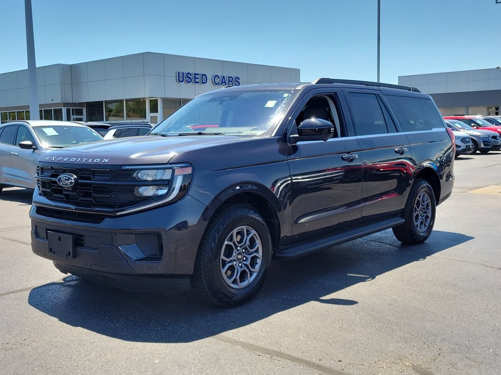 Certified 2025 Ford Expedition Max Active AWD/4WD image 8