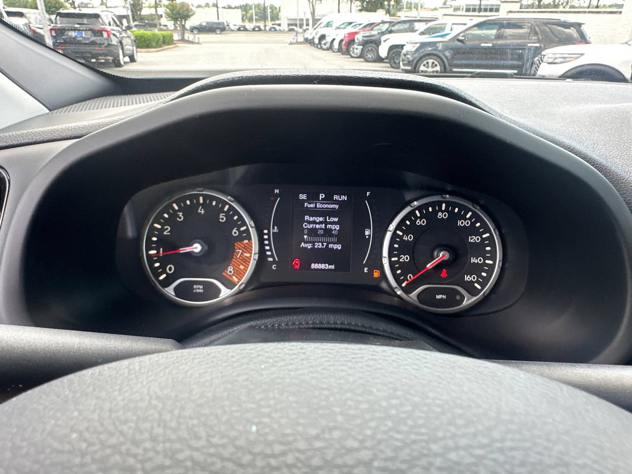 Used 2020 Jeep Renegade Altitude FWD image 26