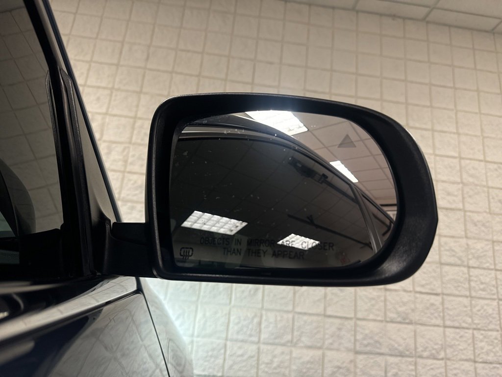 Used 2020 Jeep Cherokee Limited image 30