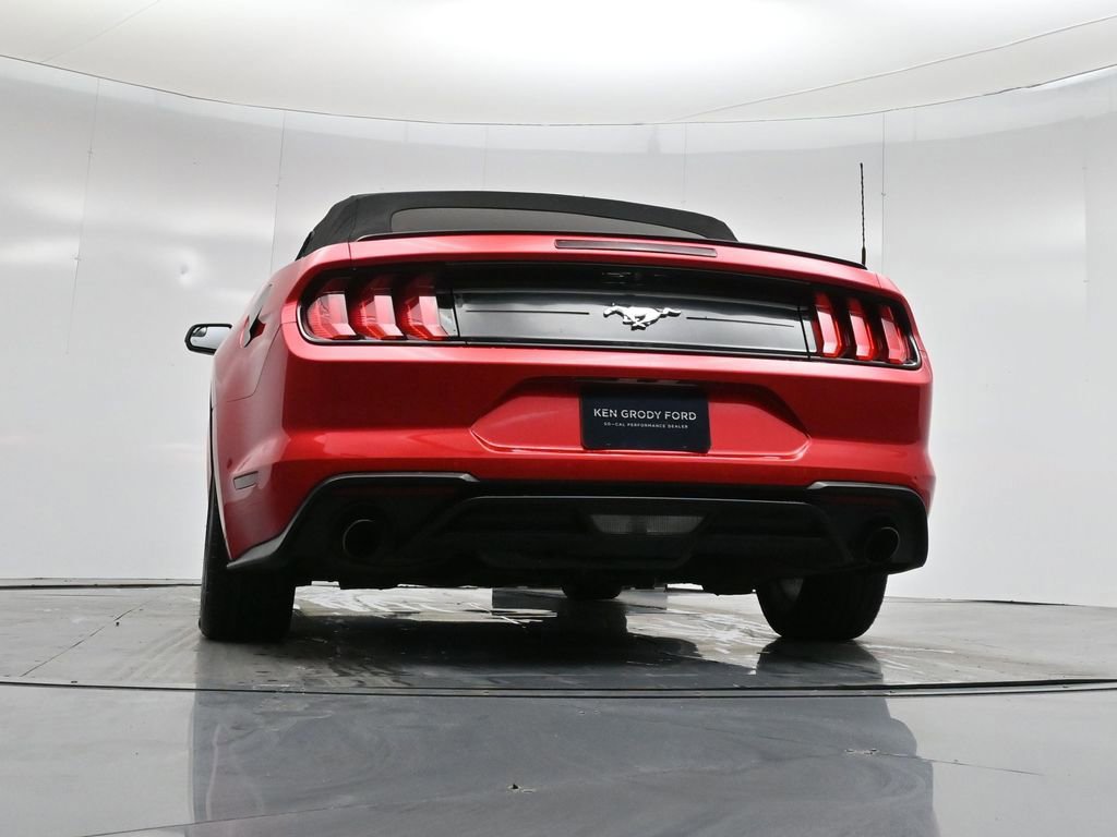 Certified 2018 Ford Mustang Premium image 17