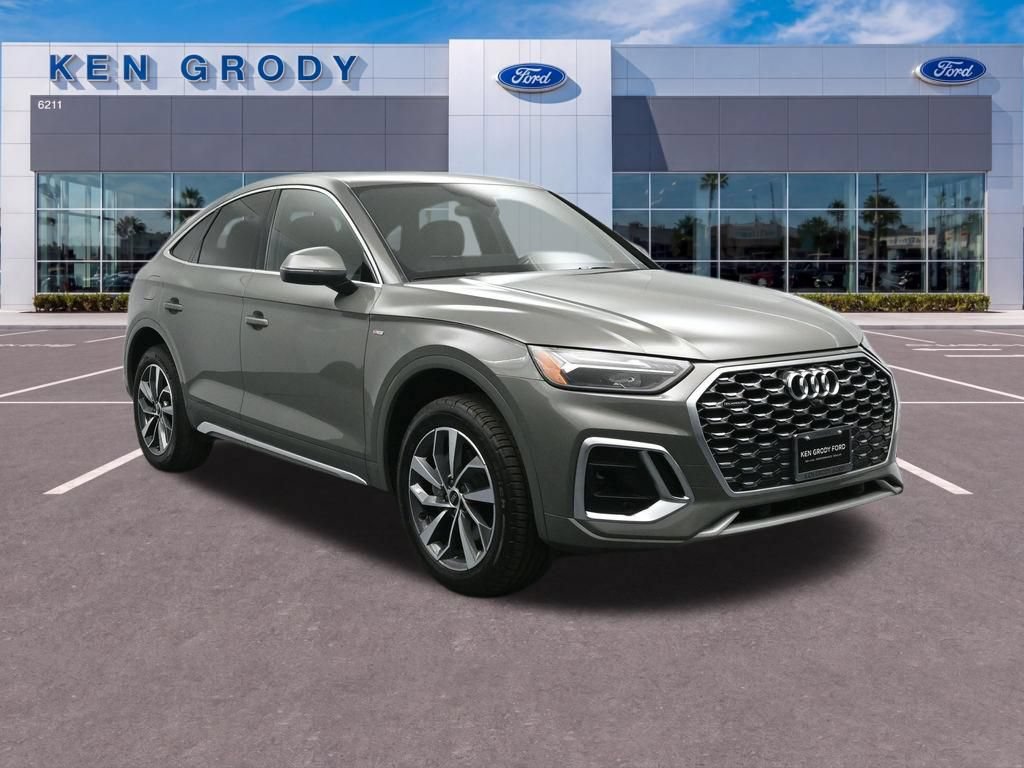 Used 2023 Audi Q5 2.0T Premium w/ Convenience Package AWD/4WD image 1