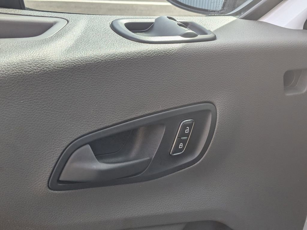 Certified 2024 Ford Transit 350 XLT image 12