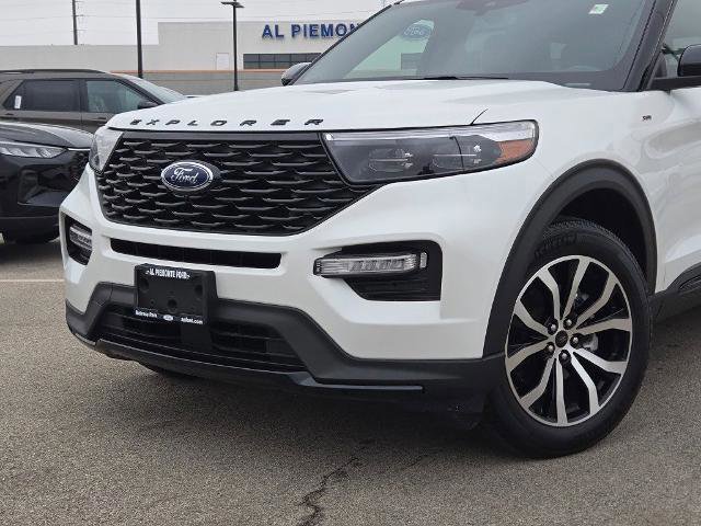 Certified 2023 Ford Explorer ST-Line w/ Class IV Trailer Tow Package image 6