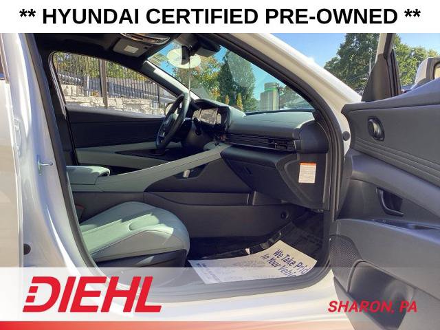 Certified 2025 Hyundai Elantra Limited FWD image 12