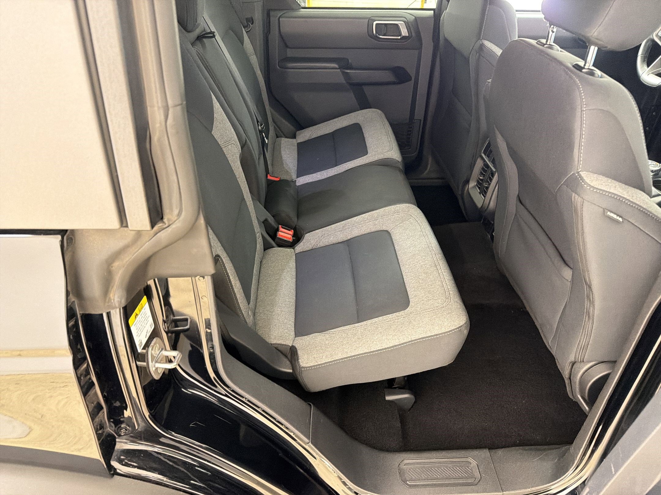 Certified 2025 Ford Bronco Big Bend image 26