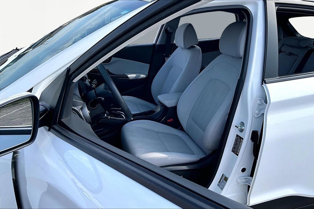Used 2023 Hyundai Kona SEL w/ Cargo Package image 25