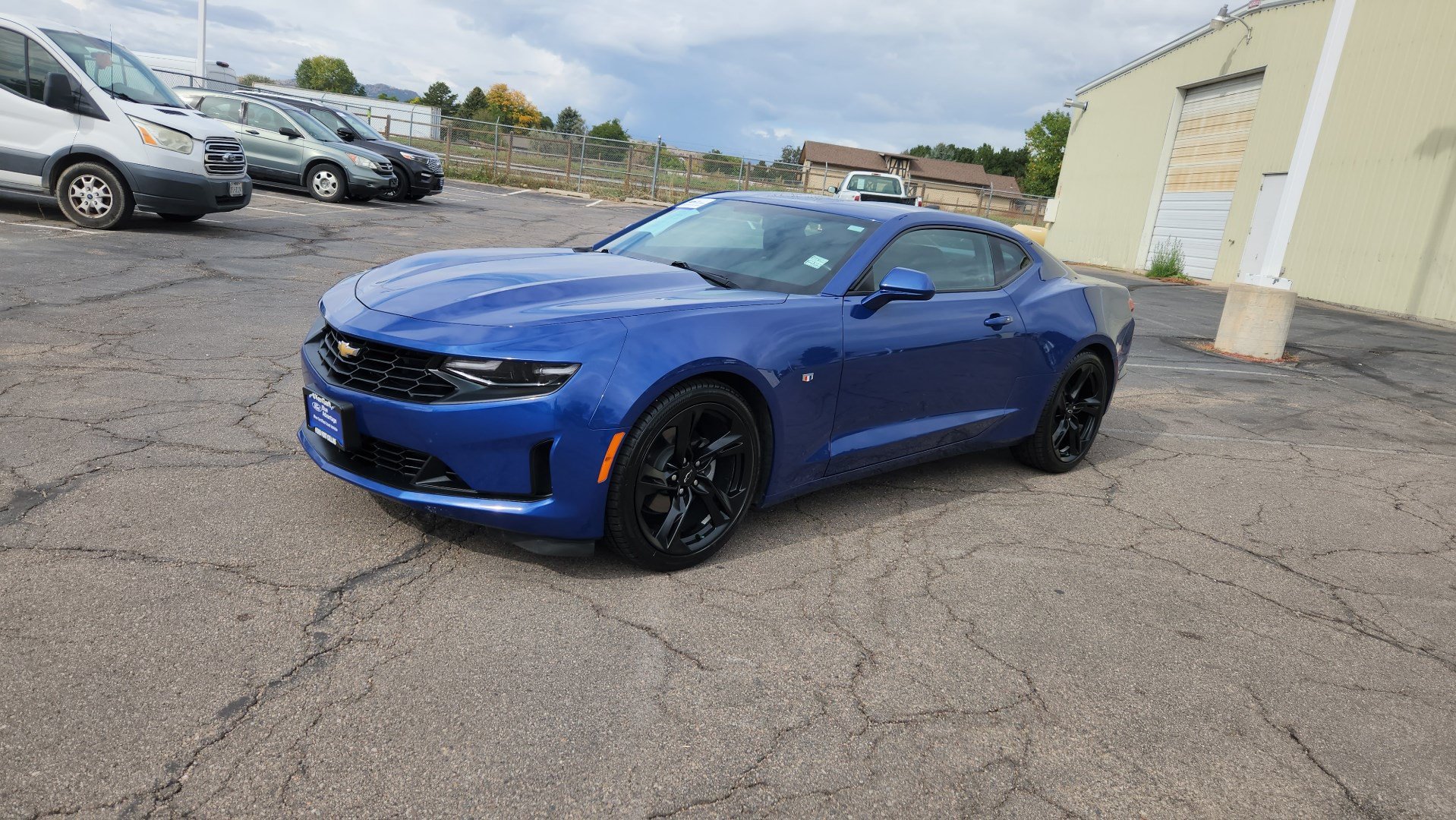Used 2020 Chevrolet Camaro LT RWD image 4