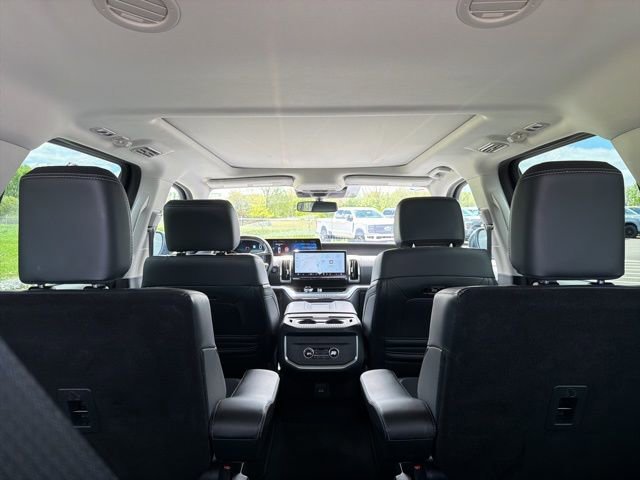 Certified 2025 Ford Expedition Platinum AWD/4WD image 22