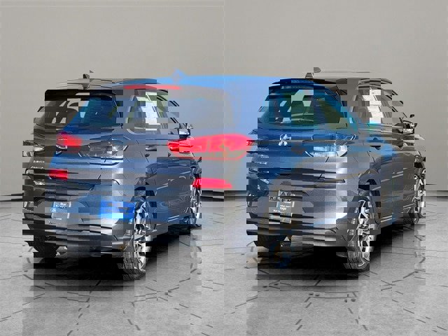 Used 2019 Hyundai Elantra GT image 12