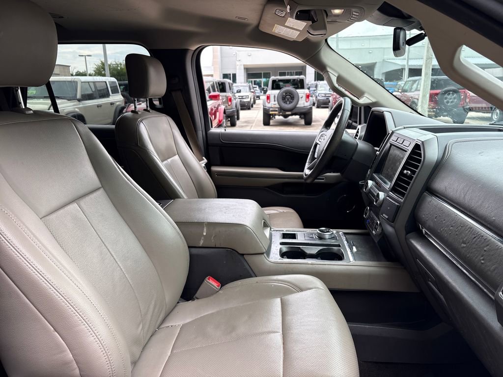Certified 2020 Ford Expedition XLT w/ Equipment Group 202A RWD image 28
