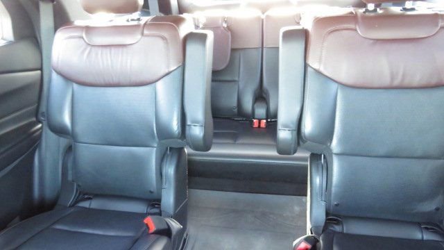 Certified 2022 Ford Explorer Platinum w/ Equipment Group 601A image 12