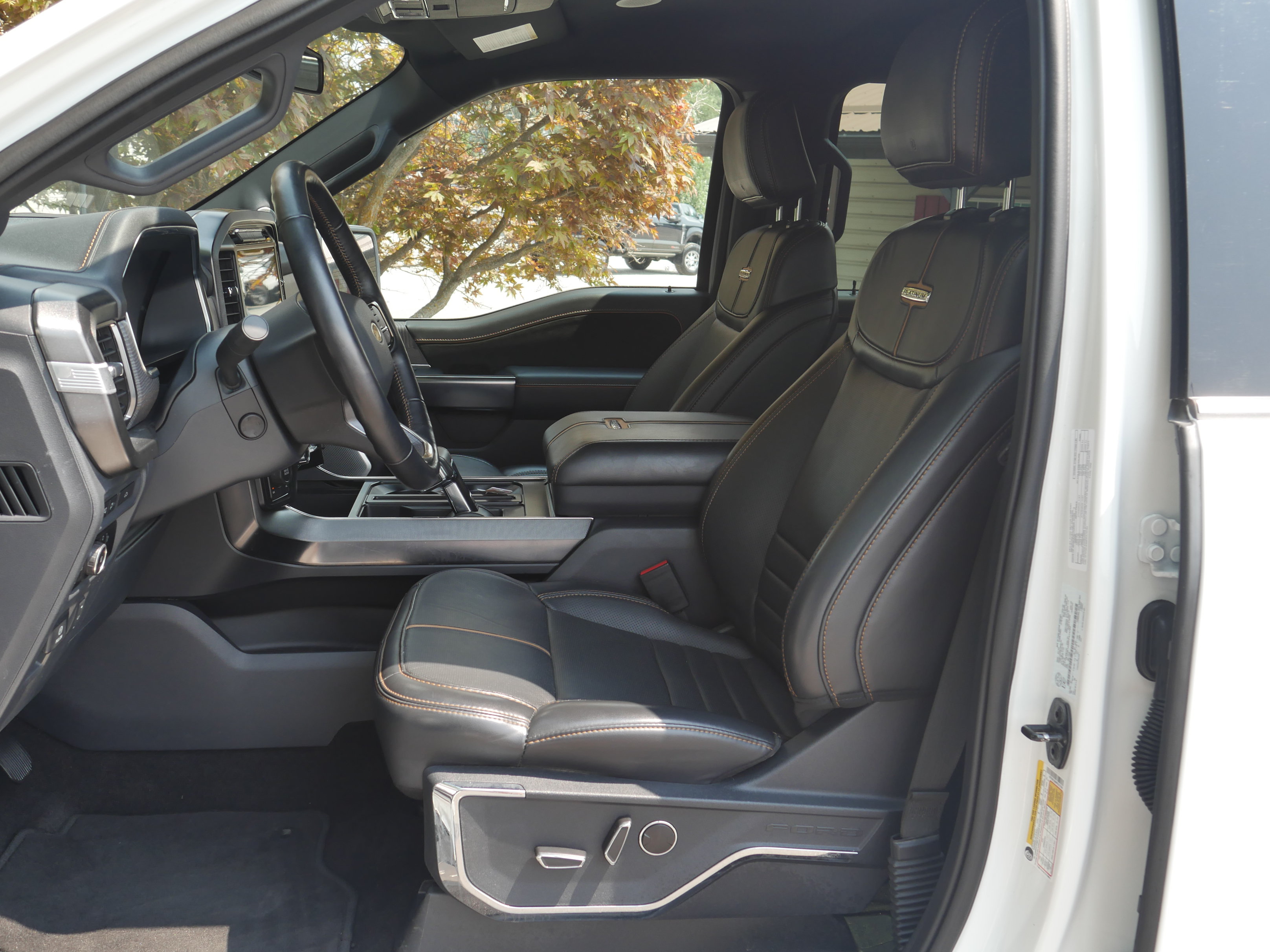 Certified 2023 Ford F150 Platinum AWD/4WD image 3