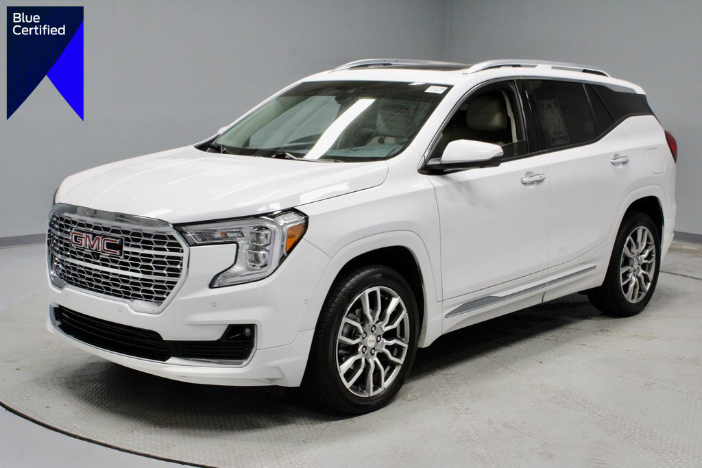 Used 2023 GMC Terrain Denali w/ Denali Premium Package