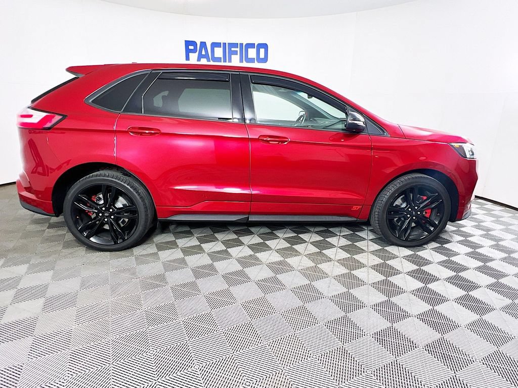 Certified 2020 Ford Edge ST w/ Equipment Group 401A AWD/4WD image 10