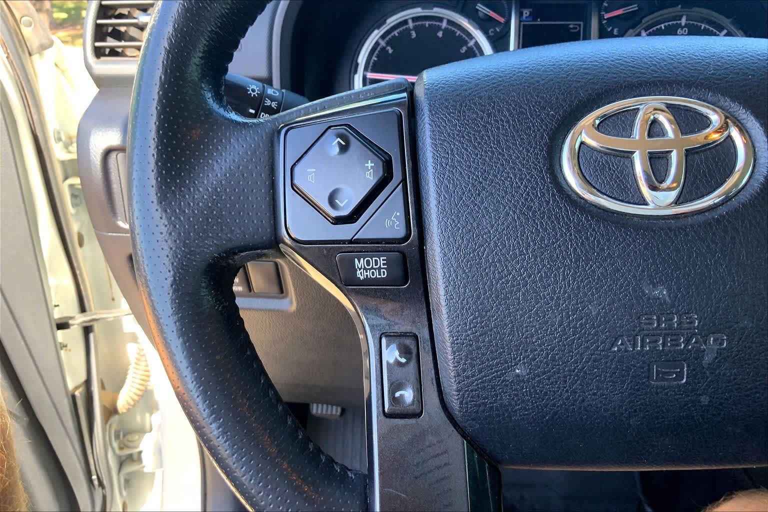 Used 2021 Toyota 4Runner Venture AWD/4WD image 24