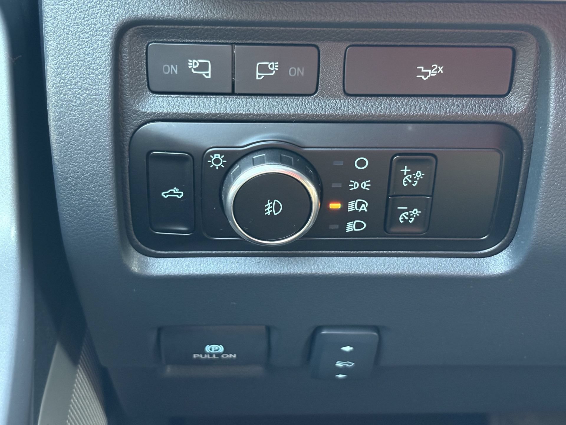 Certified 2024 Ford F250 Lariat AWD/4WD image 13
