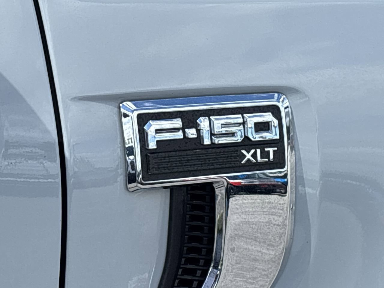 Certified 2024 Ford F150 XLT w/ Mobile Office Package AWD/4WD image 14