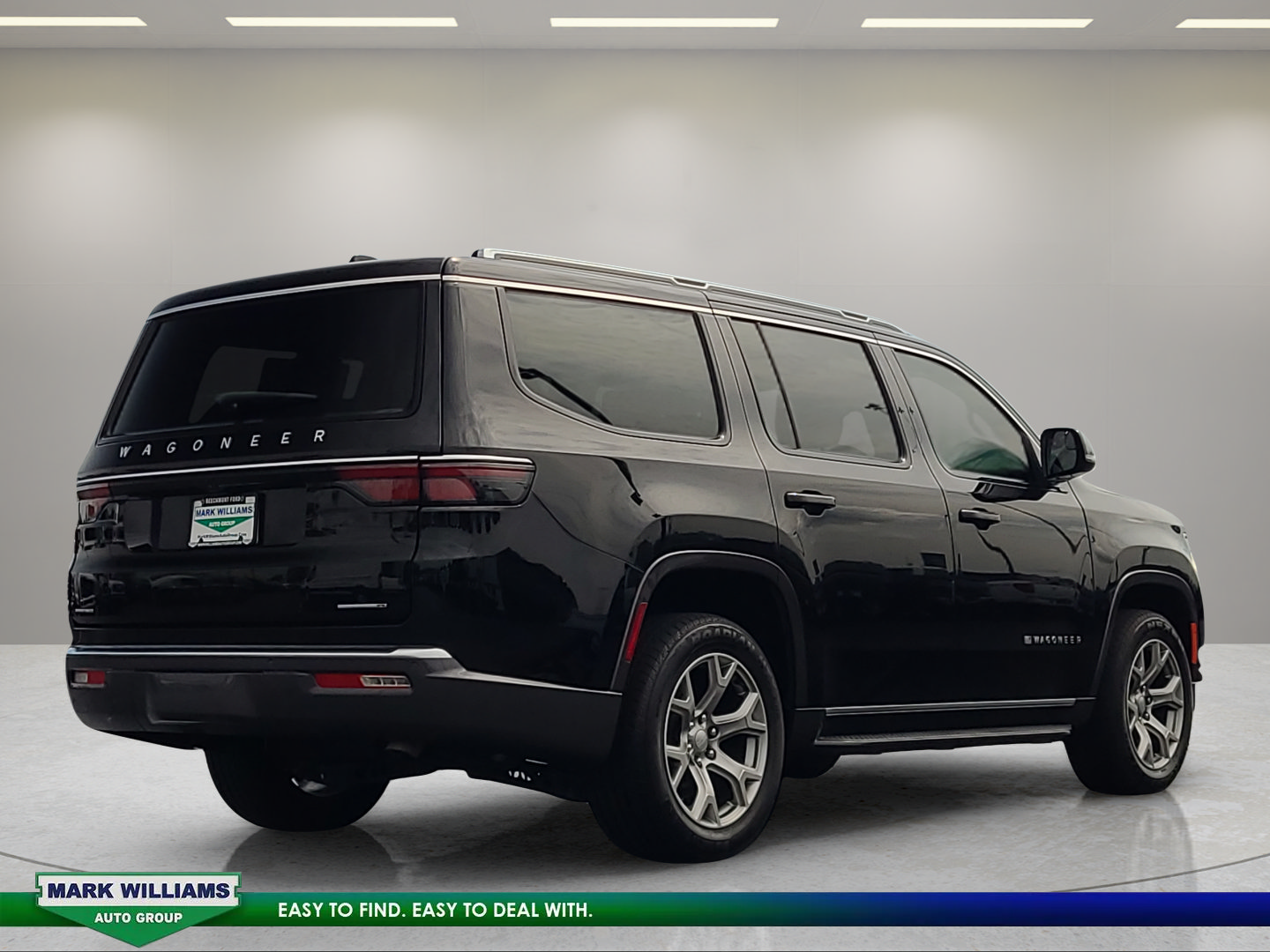 Used 2022 Jeep Wagoneer Series II AWD/4WD image 14
