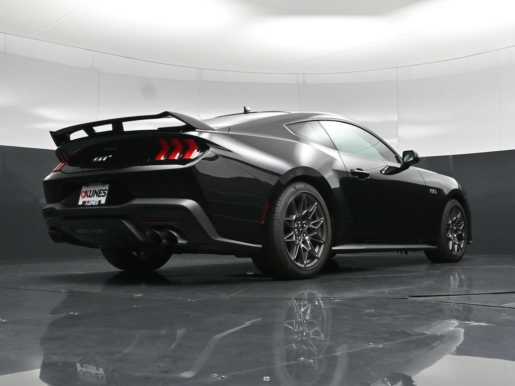 Certified 2025 Ford Mustang GT Premium w/ GT Performance Package RWD image 43