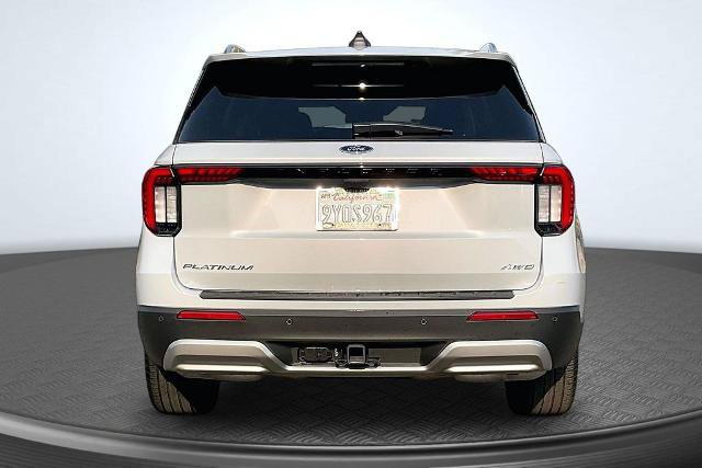 Certified 2026 Ford Explorer Platinum w/ LUX Leather Package AWD/4WD image 4