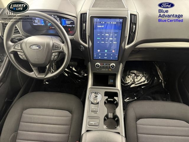 Certified 2022 Ford Edge SE w/ Black Appearance Package AWD/4WD image 19