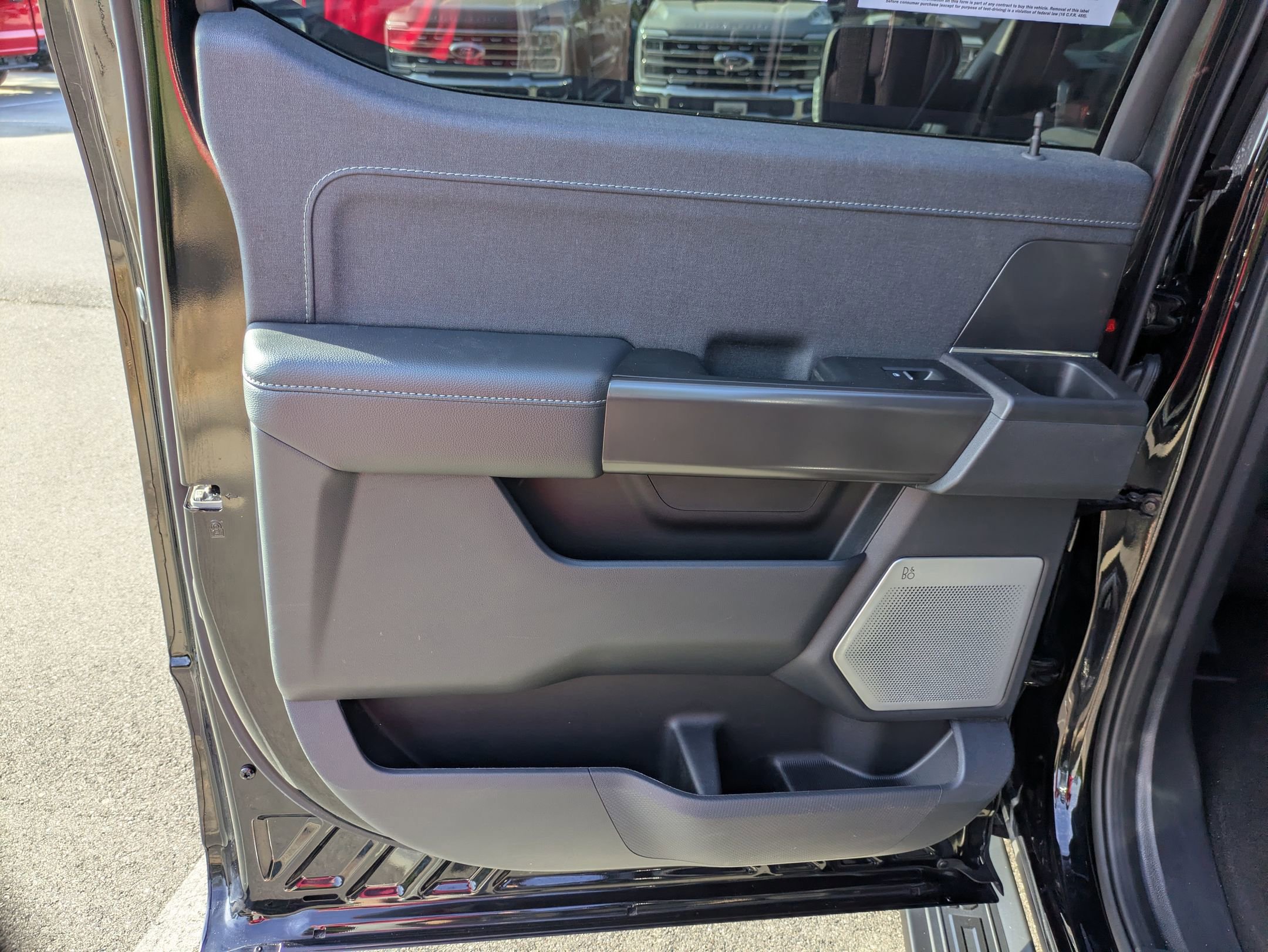 Certified 2024 Ford F150 Lariat w/ Equipment Group 502A High AWD/4WD image 33