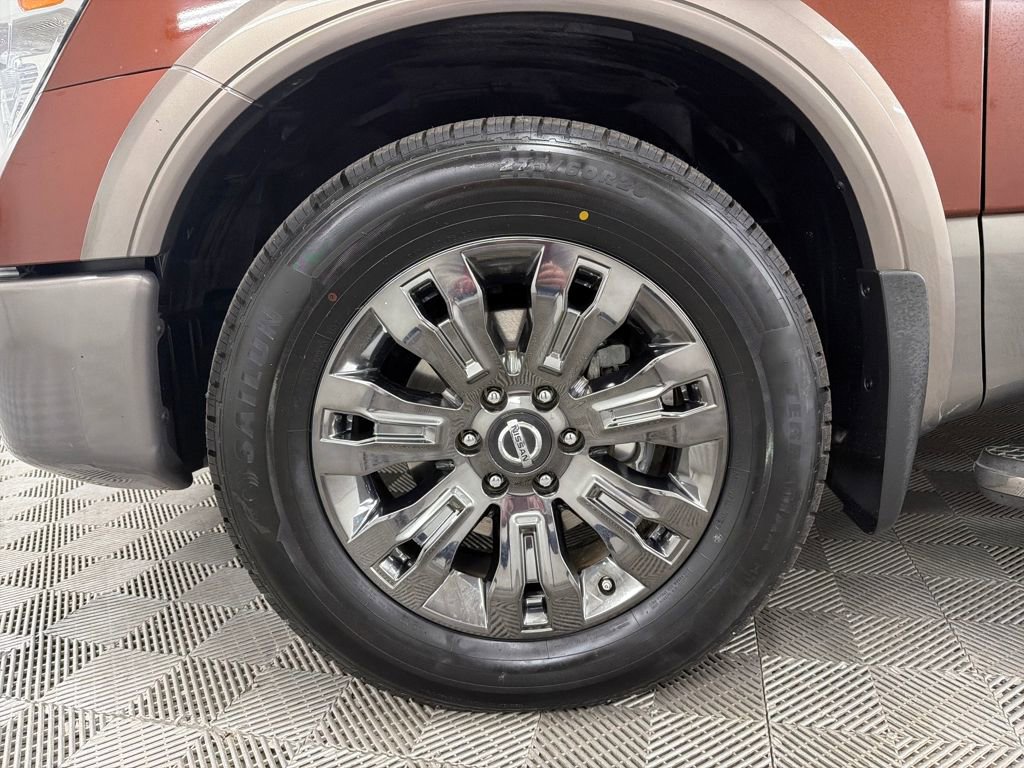 Used 2017 Nissan Titan Platinum Reserve image 13