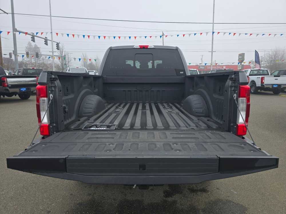 Certified 2018 Ford F350 Lariat w/ Lariat Ultimate Package image 19