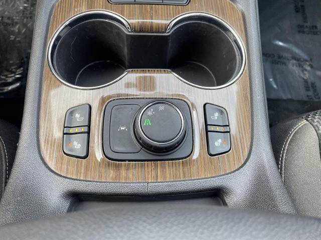 Used 2023 GMC Acadia SLE w/ Driver Convenience Package image 30