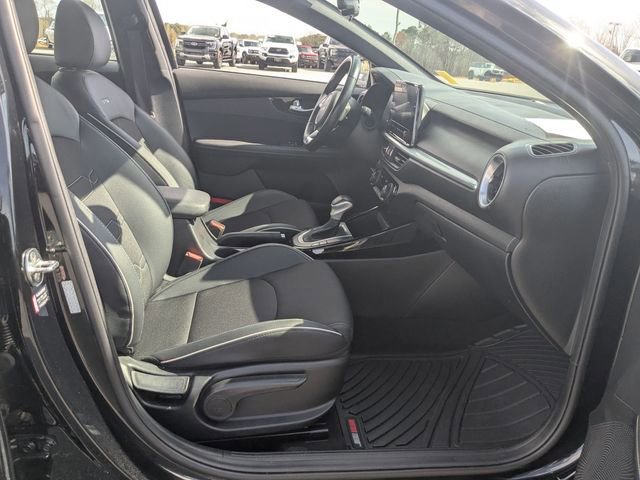 Used 2023 Kia Forte GT-Line FWD image 25