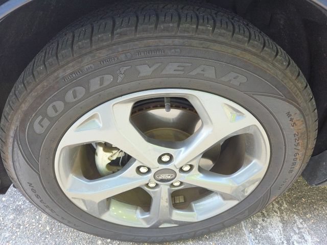 Certified 2024 Ford Escape ST-Line FWD image 13