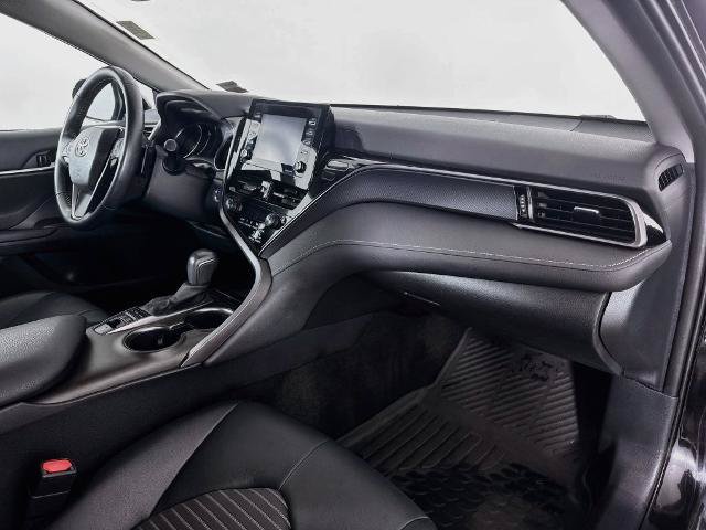 Used 2022 Toyota Camry SE w/ Convenience Package FWD image 26