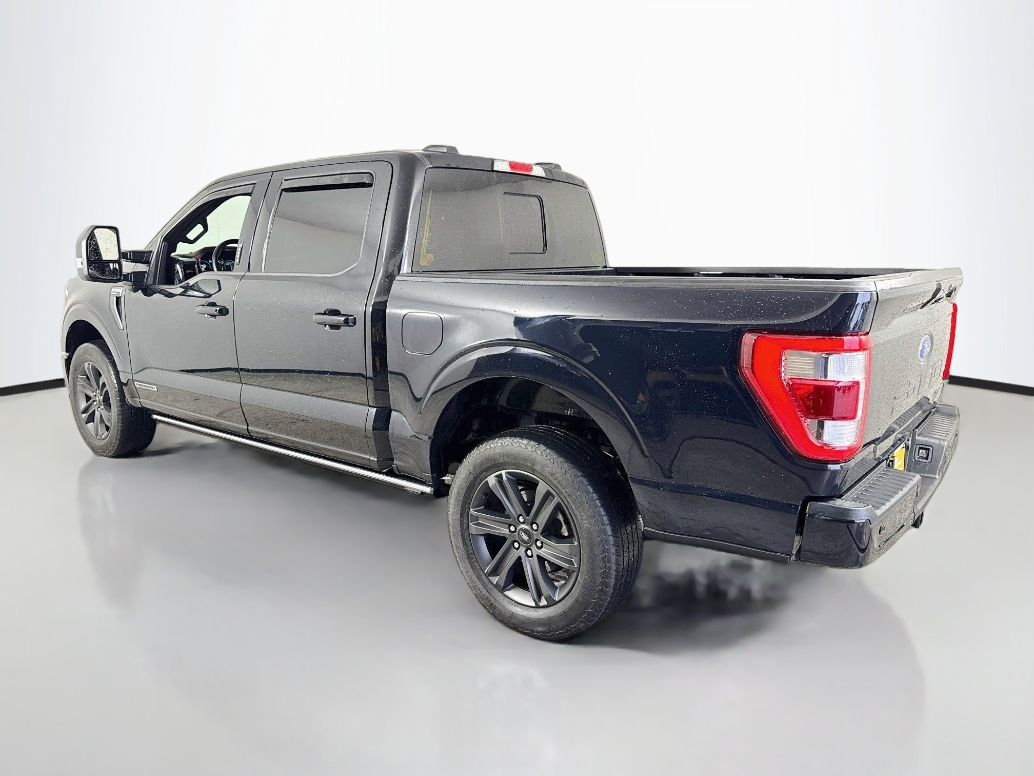 Certified 2023 Ford F150 Lariat w/ Equipment Group 502A High AWD/4WD image 5
