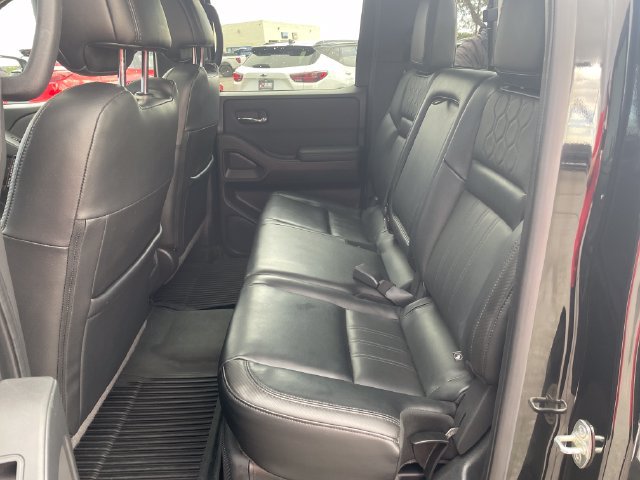 Used 2022 Nissan Frontier PRO-4X w/ Pro-4X Premium Package AWD/4WD image 27