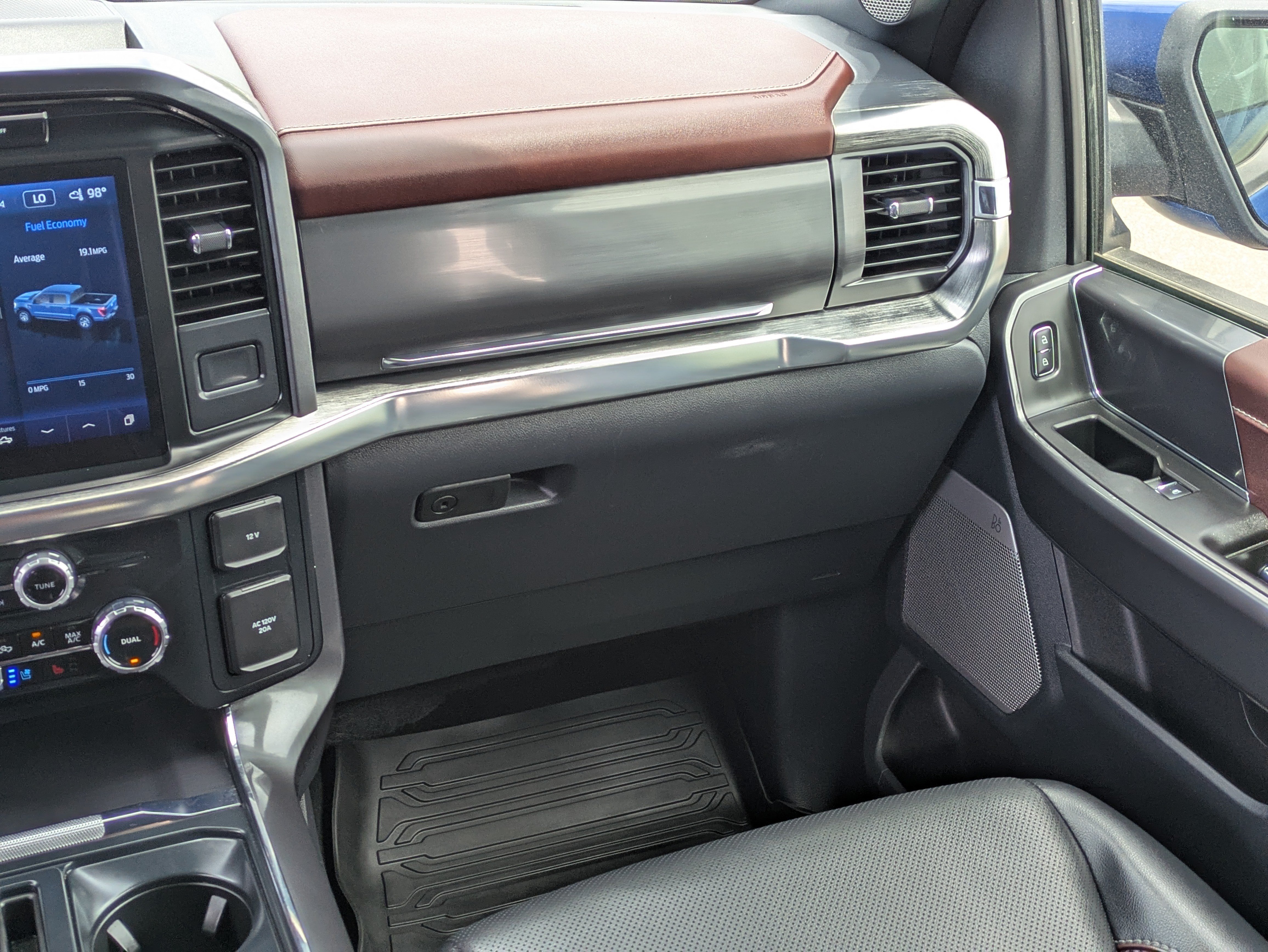Certified 2023 Ford F150 Lariat AWD/4WD image 19