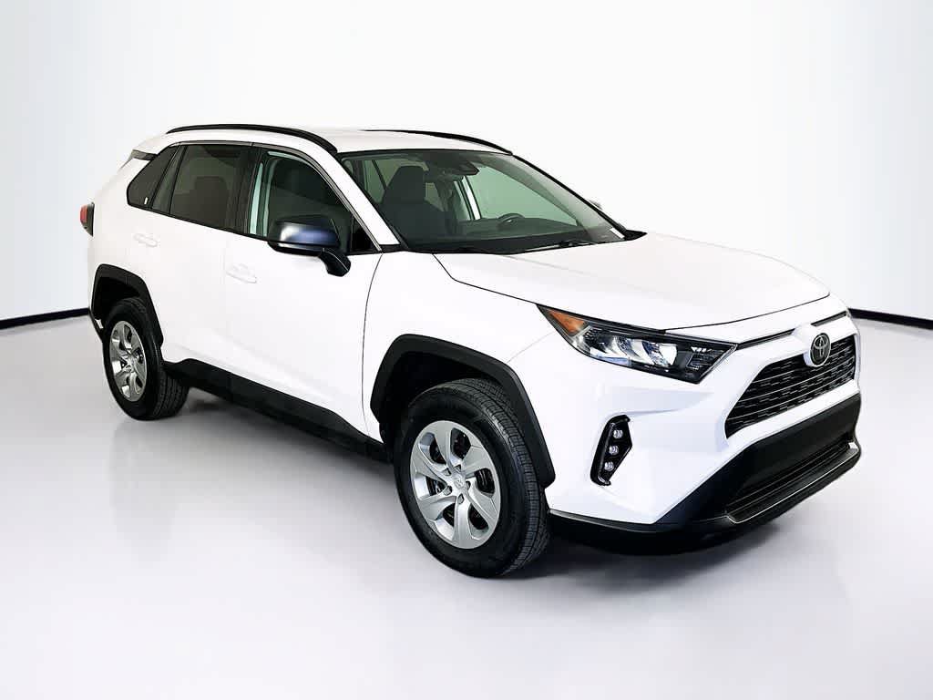 Used 2021 Toyota RAV4 LE FWD image 23
