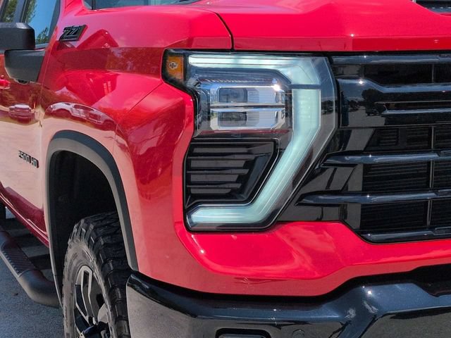 Used 2025 Chevrolet Silverado 2500 LT w/ Trail Boss Package AWD/4WD image 11