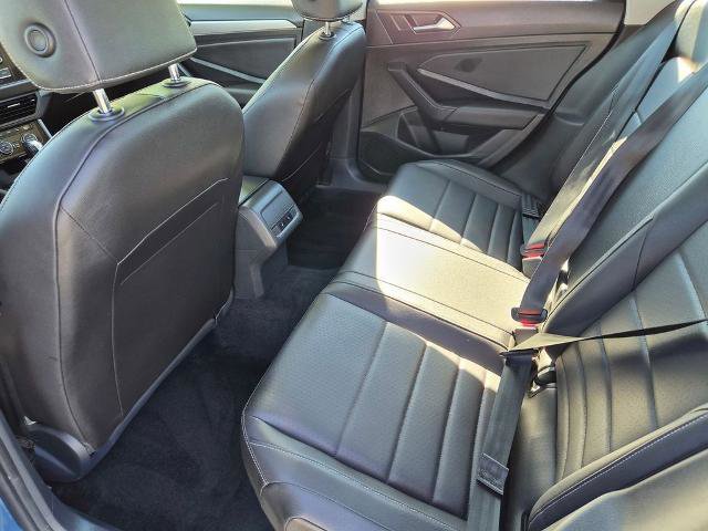 Used 2021 Volkswagen Jetta SE image 11